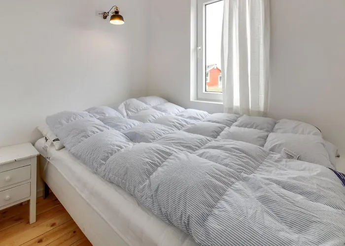 Sohvi - 450m From The Sea By Interhome Lakolk